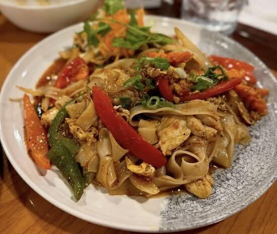 PAD KEE MAW