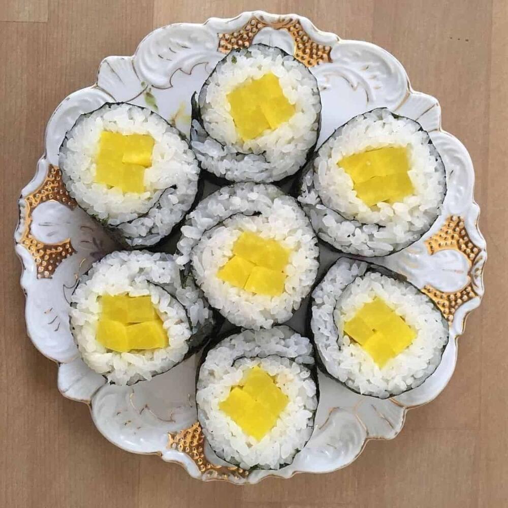 Oshinko roll